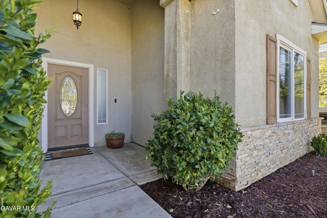 906 Mulberry Street, Tehachapi, CA 93561