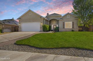 906 Mulberry Street, Tehachapi, CA 93561