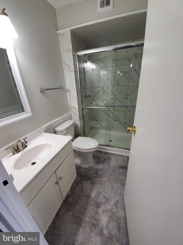 427 PLAYA DEL SOL, Cherry Hill, NJ 08002