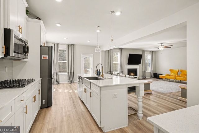 917 Melville Drive, Stockbridge, GA 30281