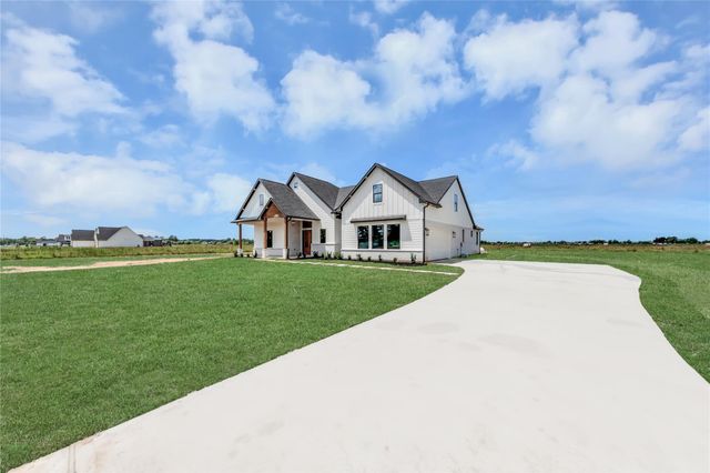 1191 Allie Lane, Dayton, TX 77535
