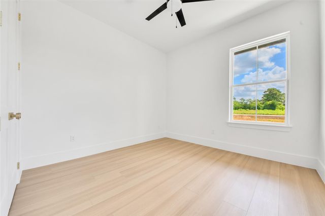 1191 Allie Lane, Dayton, TX 77535