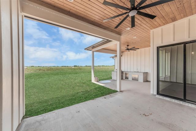 1191 Allie Lane, Dayton, TX 77535