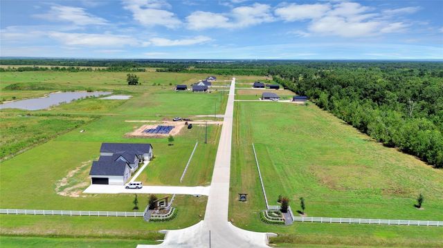 1191 Allie Lane, Dayton, TX 77535