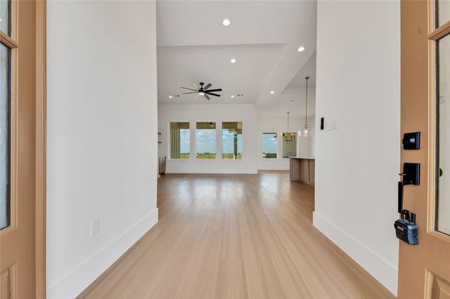 1191 Allie Lane, Dayton, TX 77535