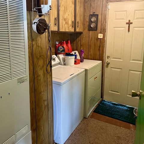 516 Morrison Avenue, Bangor, MI 49013