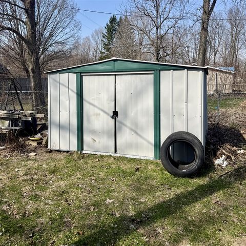 516 Morrison Avenue, Bangor, MI 49013