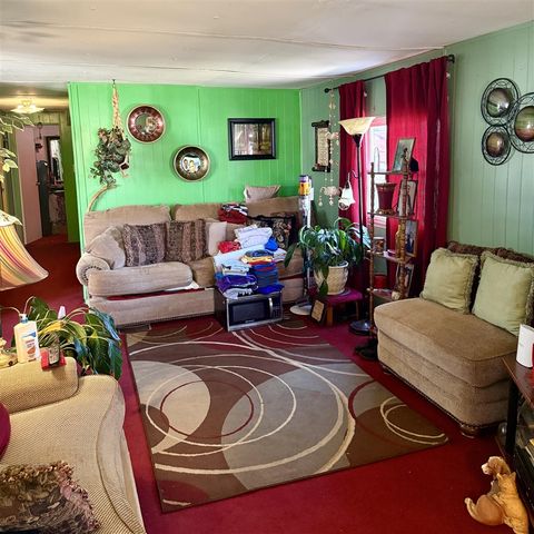 516 Morrison Avenue, Bangor, MI 49013