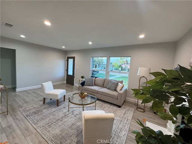 348 Shrode Avenue, Monrovia, CA 91016
