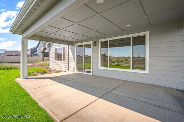 3360 W Segar Loop, Post Falls, ID 83854