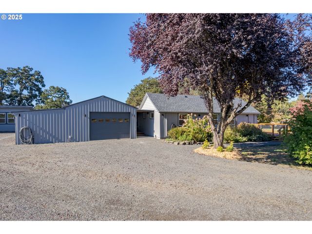 93940 RIVER Rd, Junction City, OR 97448