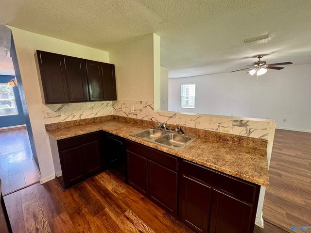 164 Bayside Lane, Toney, AL 35773