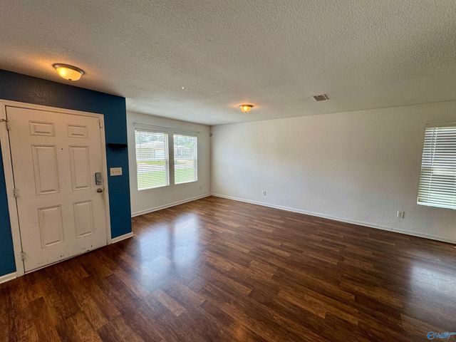 164 Bayside Lane, Toney, AL 35773