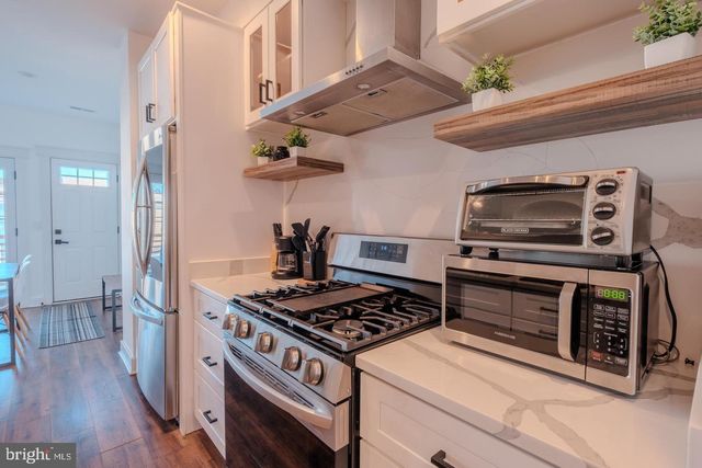 413 DELAFIELD PL NW, Washington, DC 20011