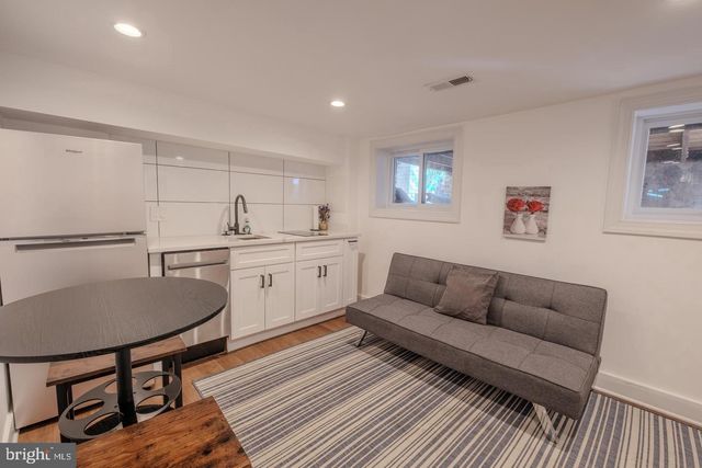 413 DELAFIELD PL NW, Washington, DC 20011