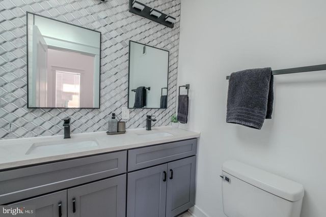 413 DELAFIELD PL NW, Washington, DC 20011