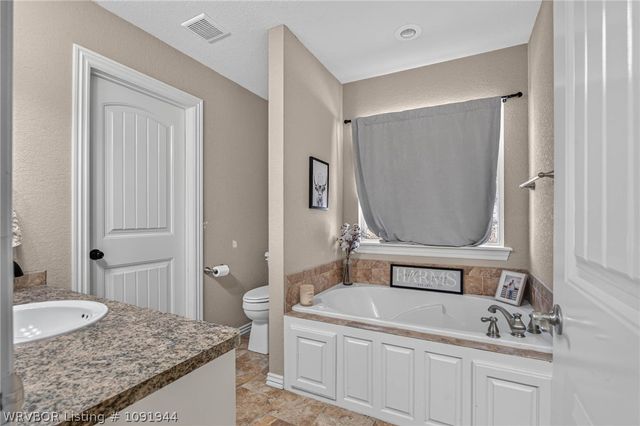 129 Honeysuckle Street, Alma, AR 72921