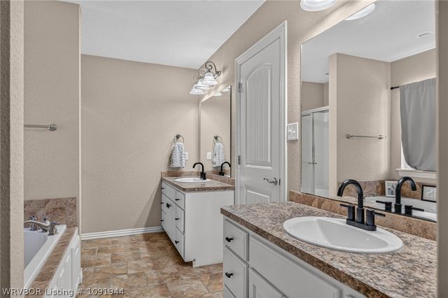 129 Honeysuckle Street, Alma, AR 72921