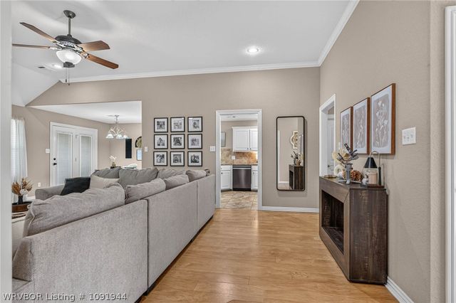 129 Honeysuckle Street, Alma, AR 72921