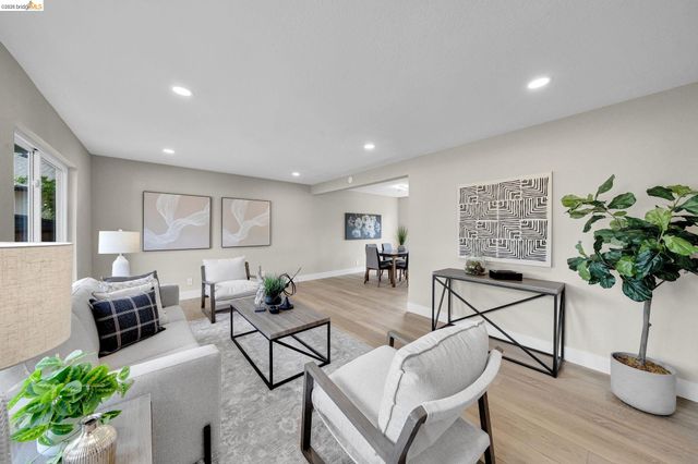 3672 Glacier Ct, Pleasanton, CA 94588
