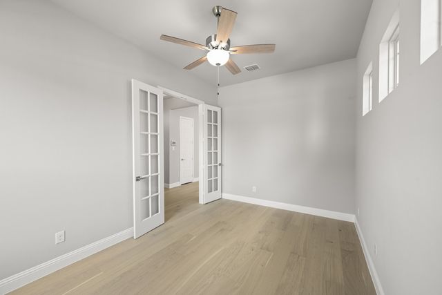 1616 Olympia Avenue, Corinth, TX 76208