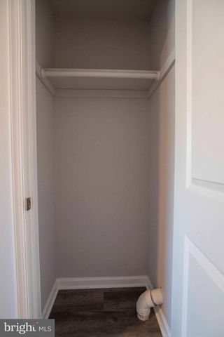 31 DUCK ST W, Front Royal, VA 22630