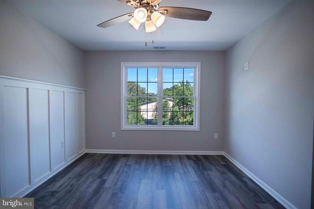 31 DUCK ST W, Front Royal, VA 22630