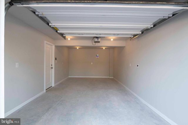 31 DUCK ST W, Front Royal, VA 22630