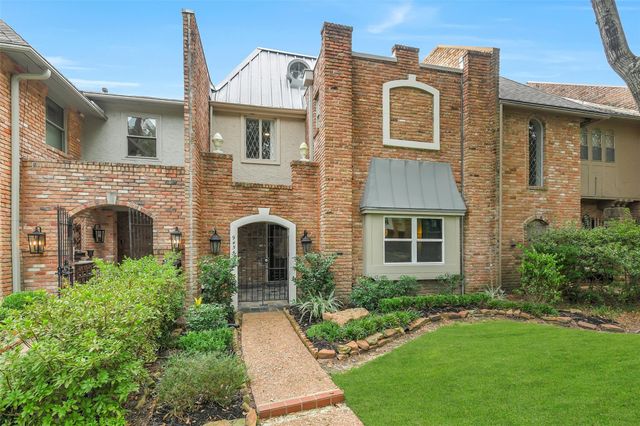 9454 Briar Forest Drive, Houston, TX 77063