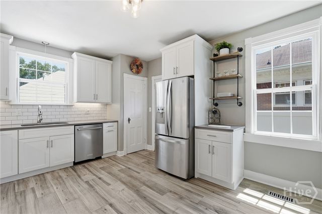 326 E 53rd Street, Savannah, GA 31405
