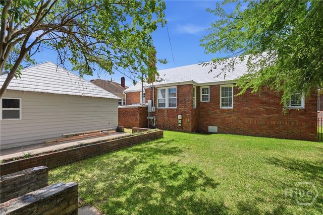 326 E 53rd Street, Savannah, GA 31405