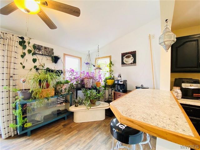 558 25th Street, Niagara Falls, NY 14301