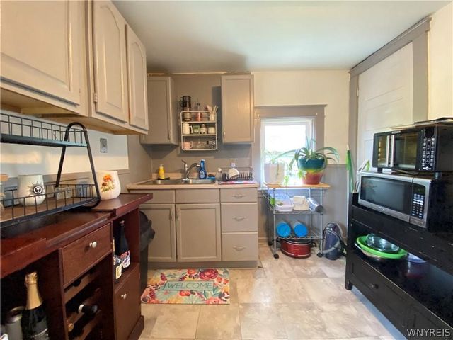 558 25th Street, Niagara Falls, NY 14301