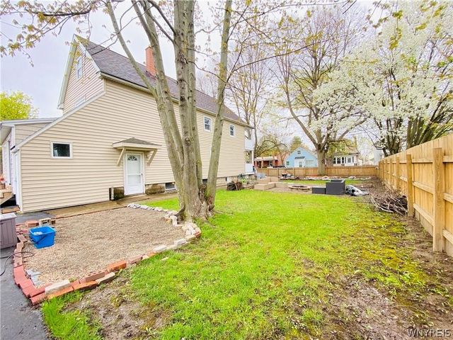 558 25th Street, Niagara Falls, NY 14301