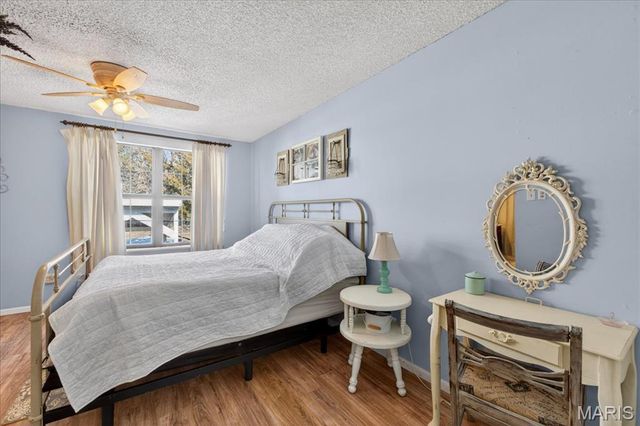 9734 Raintree Village Drive 4B, Hillsboro, MO 63050