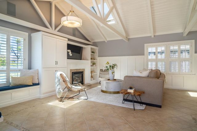 4120 Court Drive, Santa Cruz, CA 95062