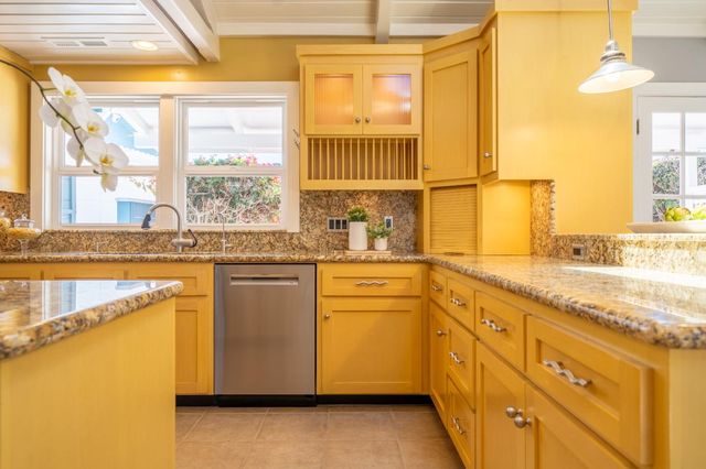 4120 Court Drive, Santa Cruz, CA 95062