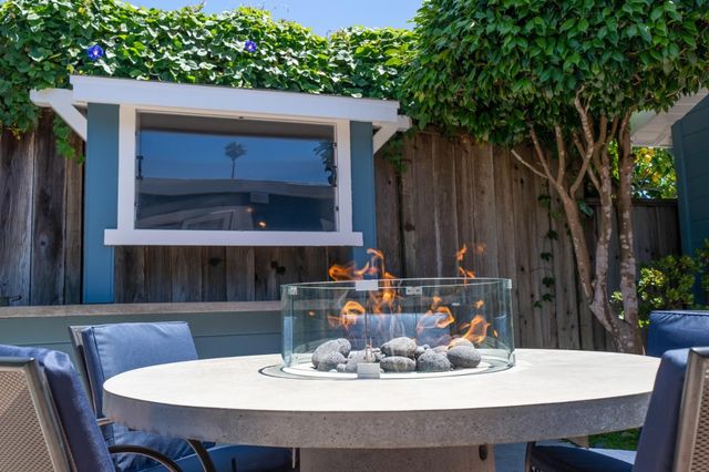 4120 Court Drive, Santa Cruz, CA 95062