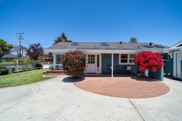 4120 Court Drive, Santa Cruz, CA 95062