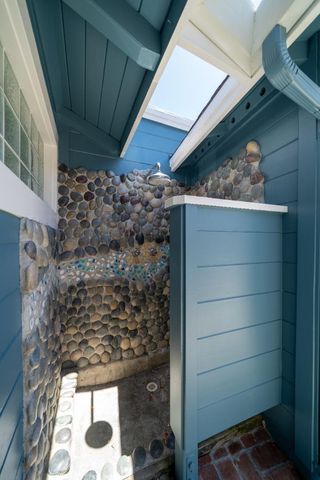 4120 Court Drive, Santa Cruz, CA 95062