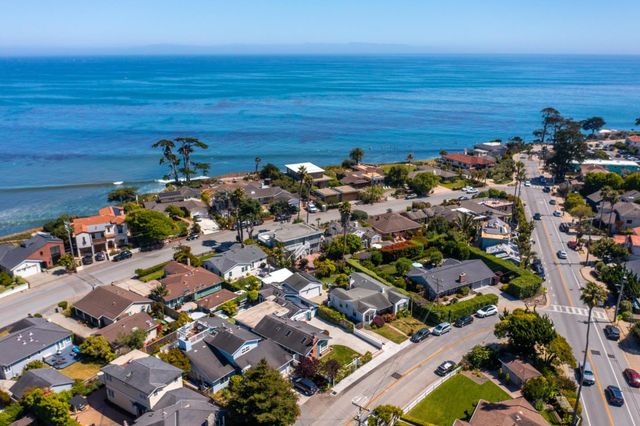 4120 Court Drive, Santa Cruz, CA 95062