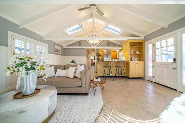 4120 Court Drive, Santa Cruz, CA 95062