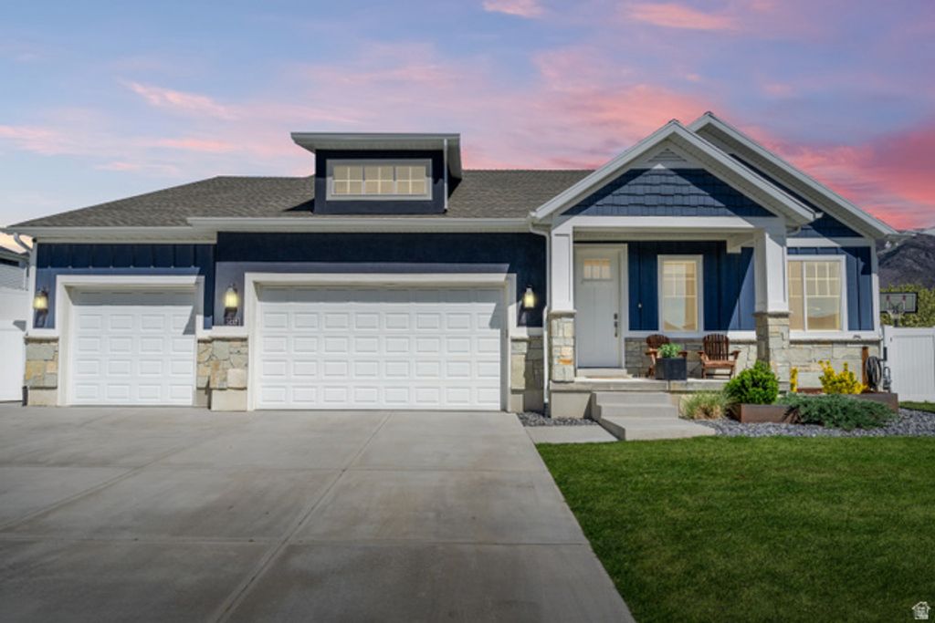 1437 E HOLLYHOCK CT, Layton, UT 84040