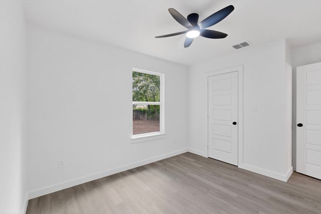8112 Arlene Lane, Dallas, TX 75217