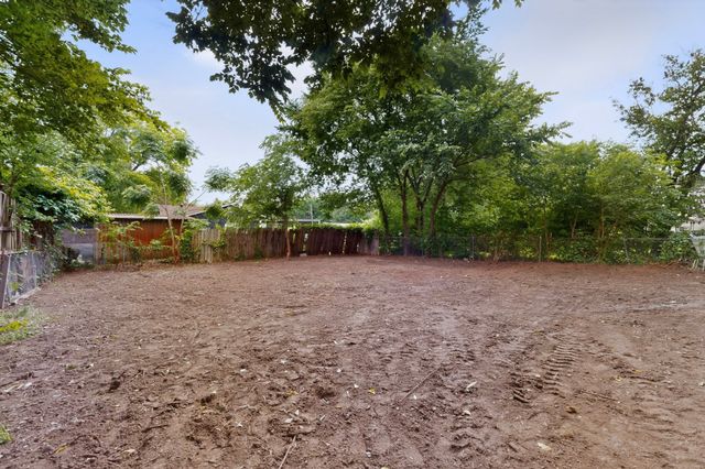 8112 Arlene Lane, Dallas, TX 75217