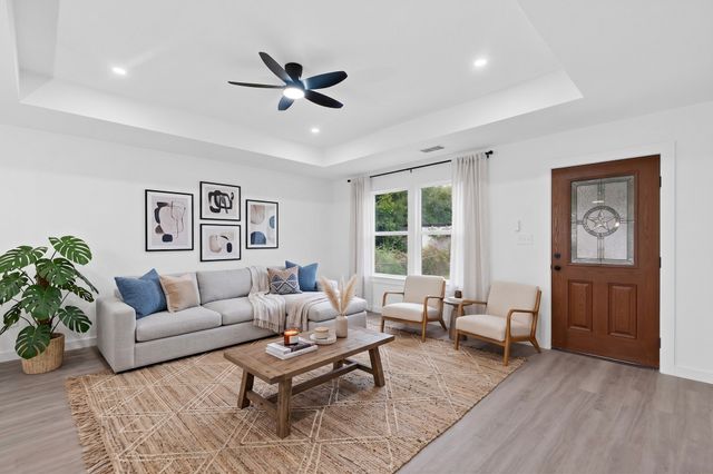 8112 Arlene Lane, Dallas, TX 75217