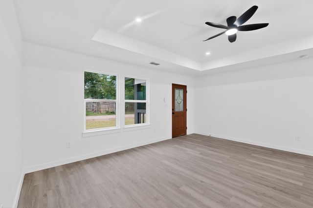 8112 Arlene Lane, Dallas, TX 75217