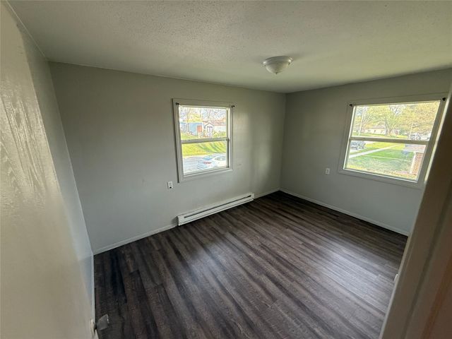 206 and 212 NW Walnut Street, Bridgewater, IA 50837