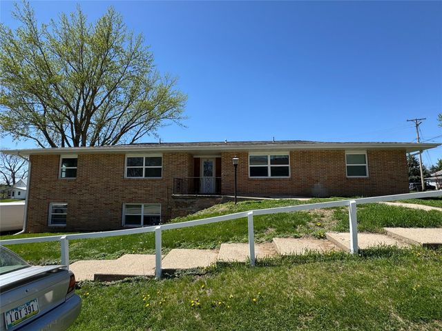 206 and 212 NW Walnut Street, Bridgewater, IA 50837