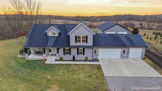 9887 Clyde Park Avenue, Byron Center, MI 49315